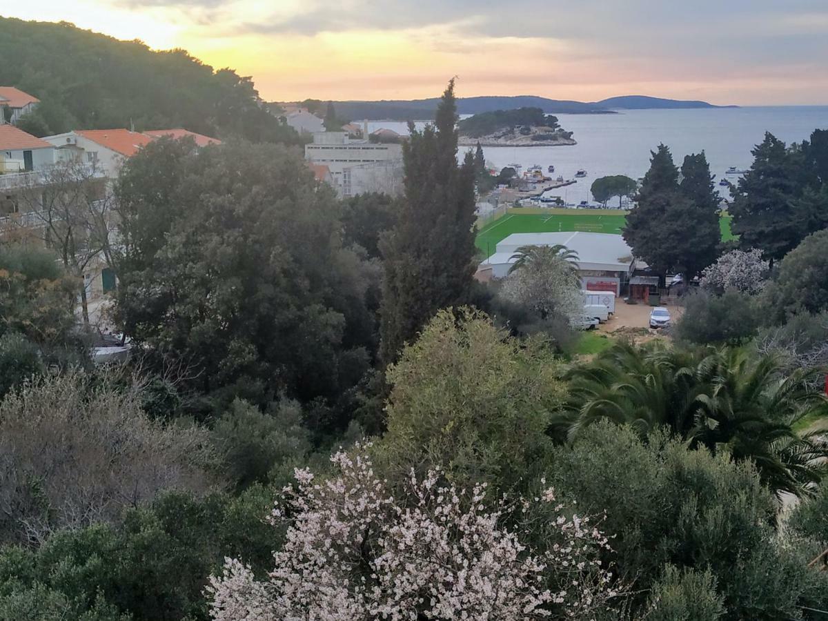 Sea You Apartment Đảo Hvar Ngoại thất bức ảnh
